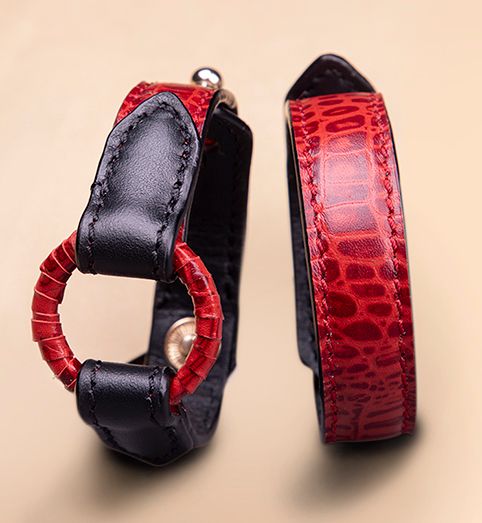 Ember bracelet in black & red  Leather